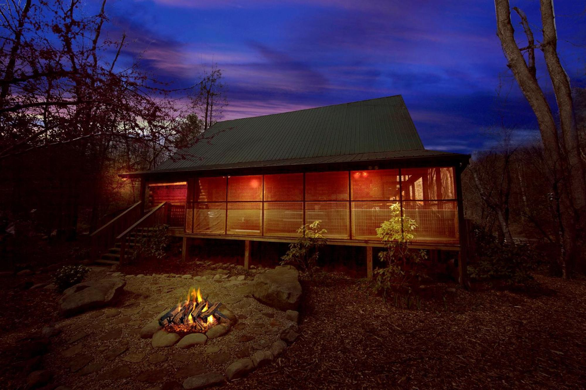 Creeksong Holiday Home Gatlinburg Eksteriør billede