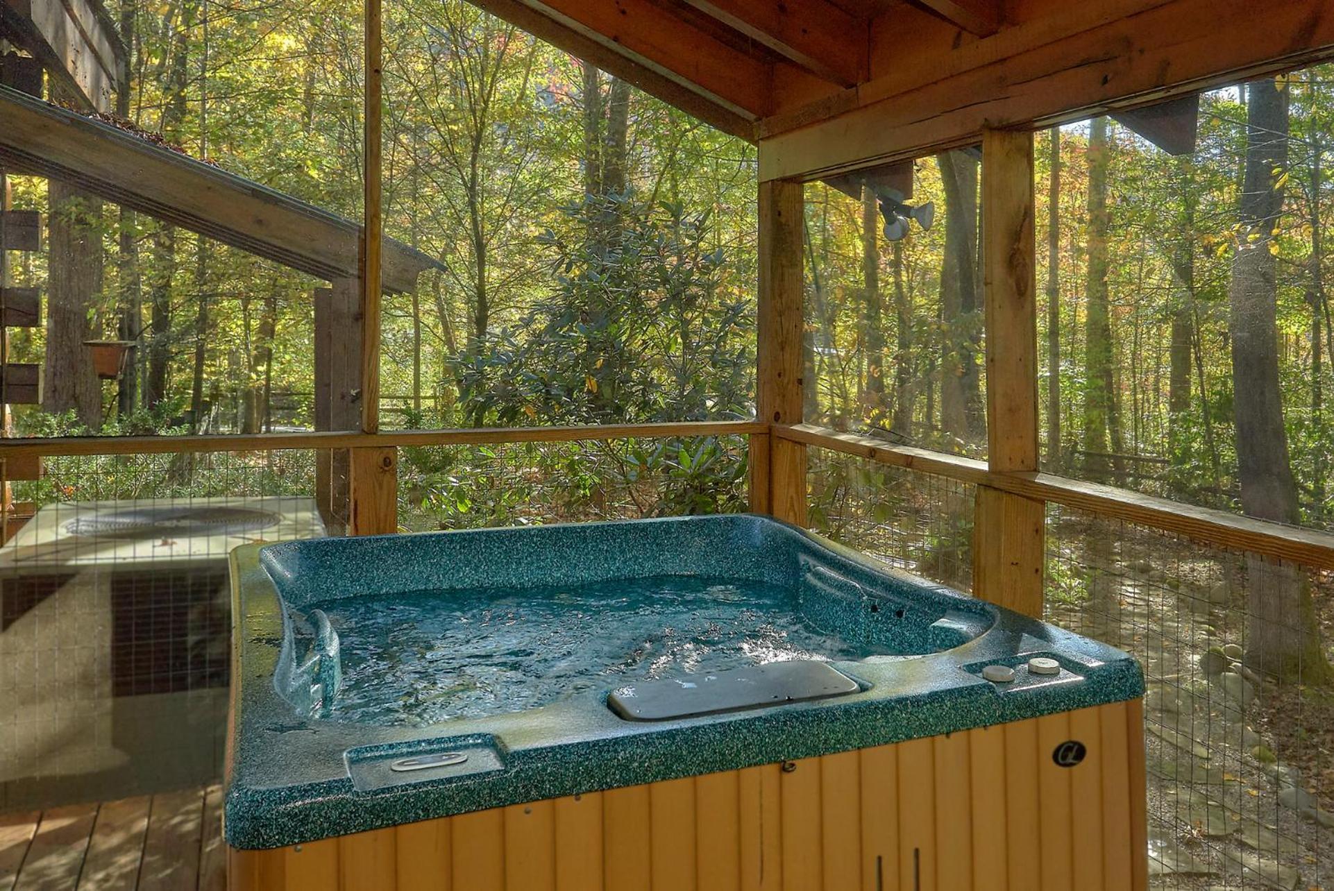 Creeksong Holiday Home Gatlinburg Eksteriør billede